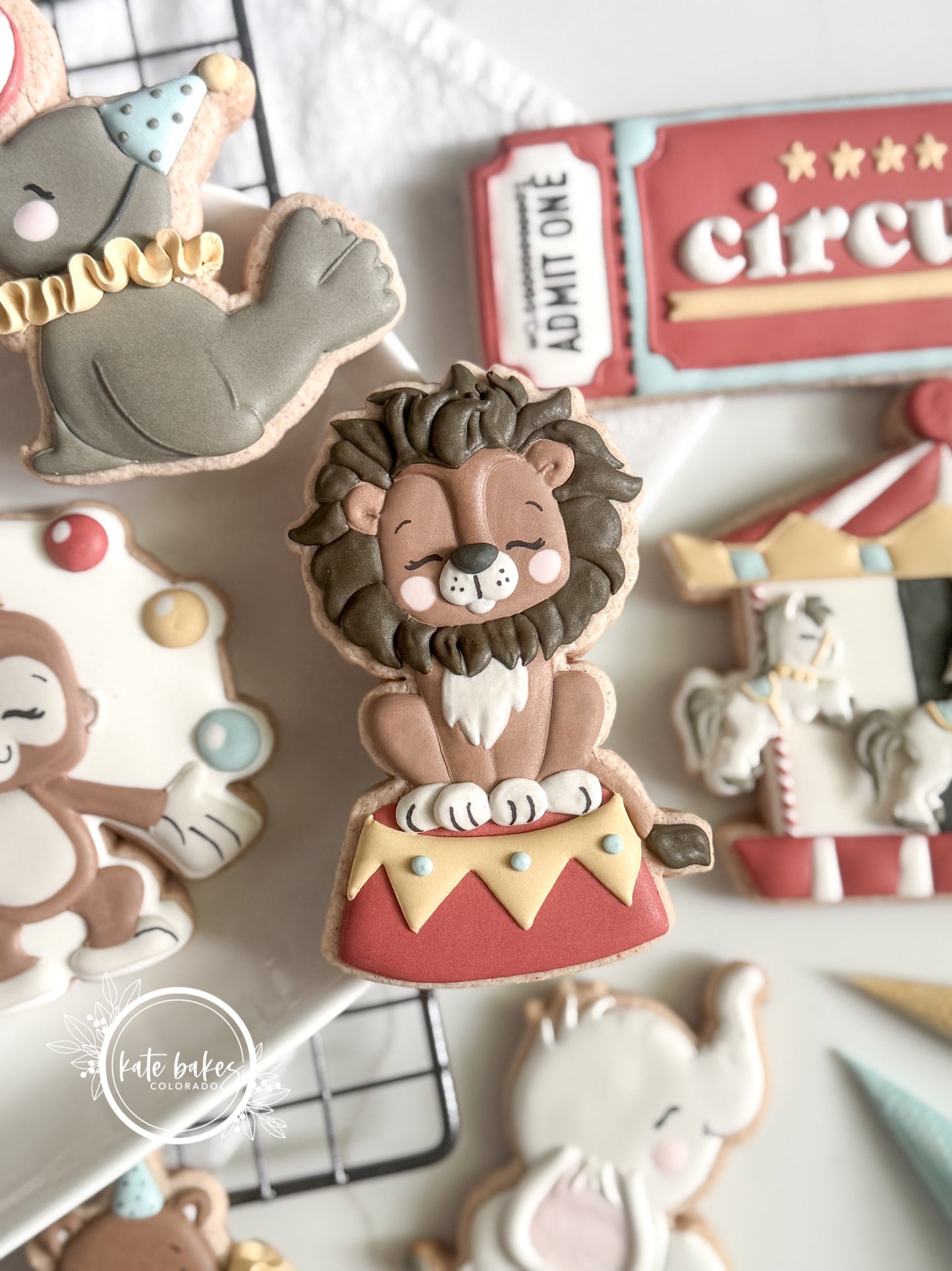 Lion on Stand Cookie Cutter