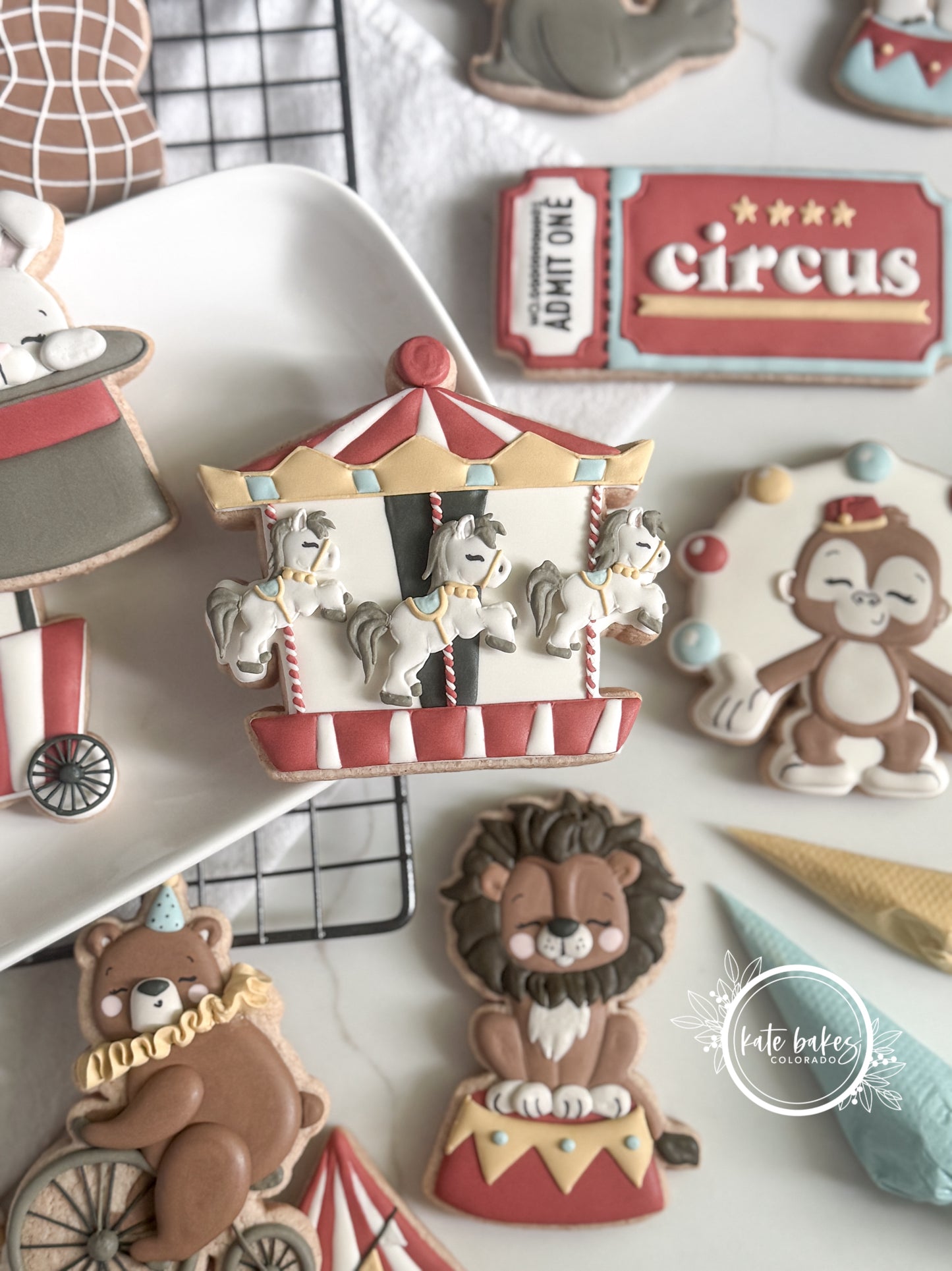 Plantilla de Oso con Corona de Flores Tropicales + Hoja Transferible