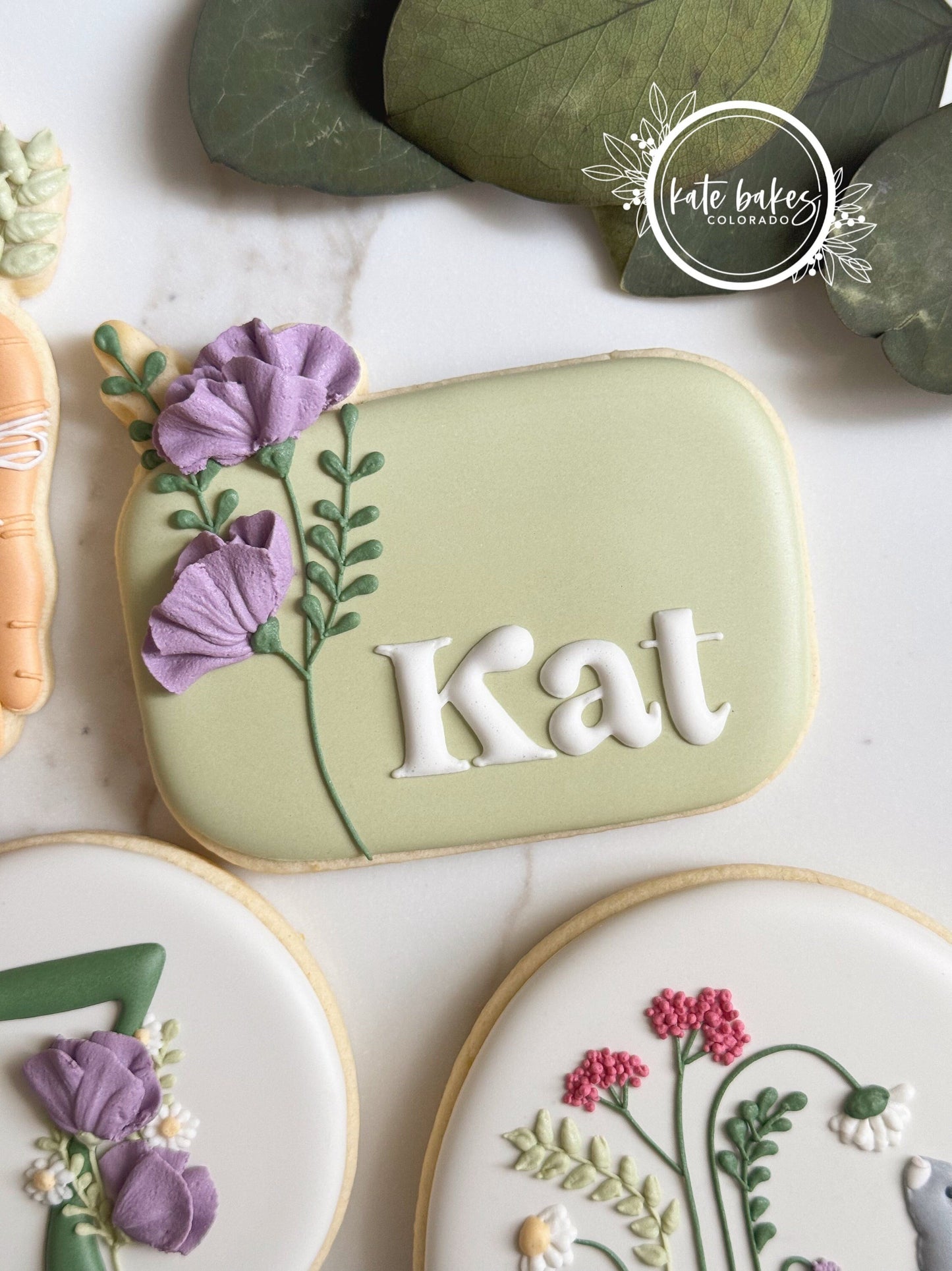 Cortador de galletas con placa floral